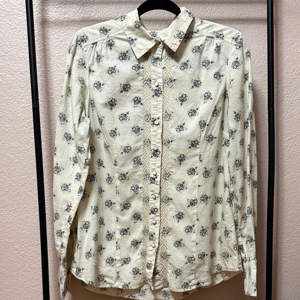 Ruff Hewn Cream and Blue Floral and Embroidered Button-Down Shirt